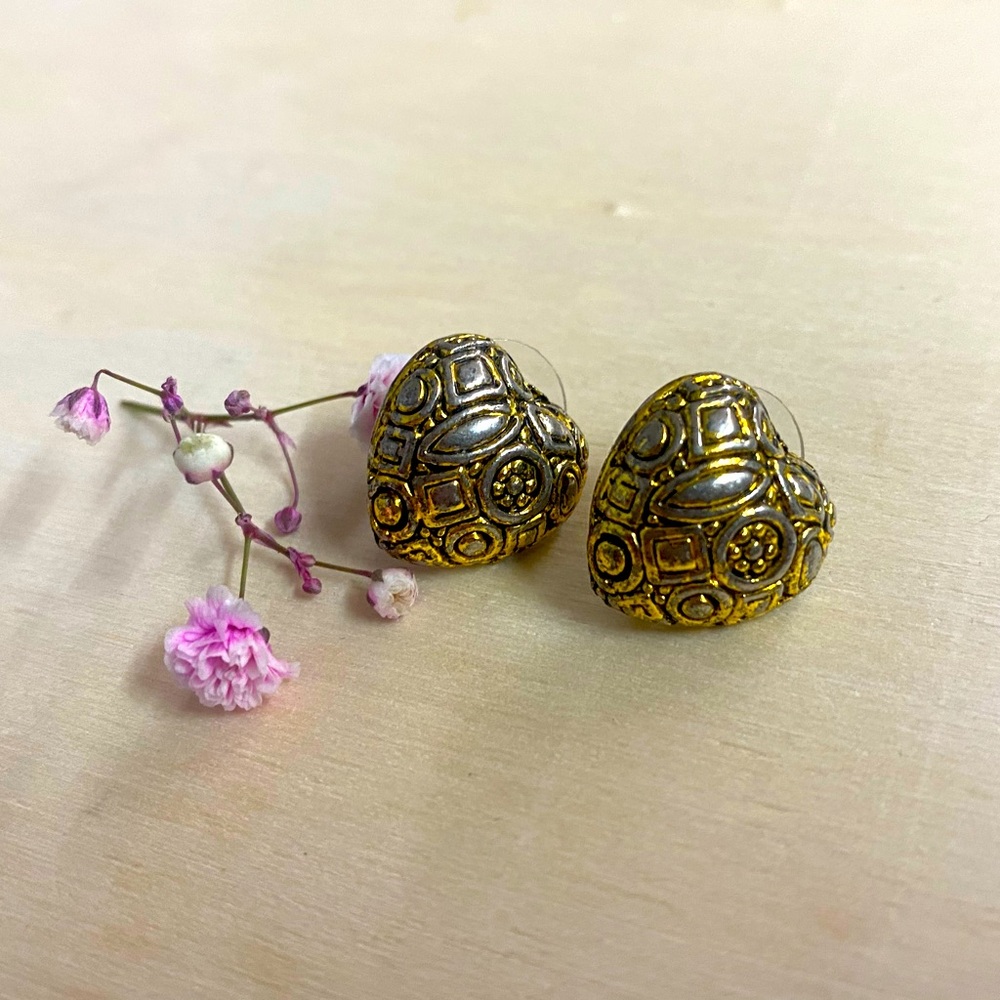 Vintage Heart Earrings